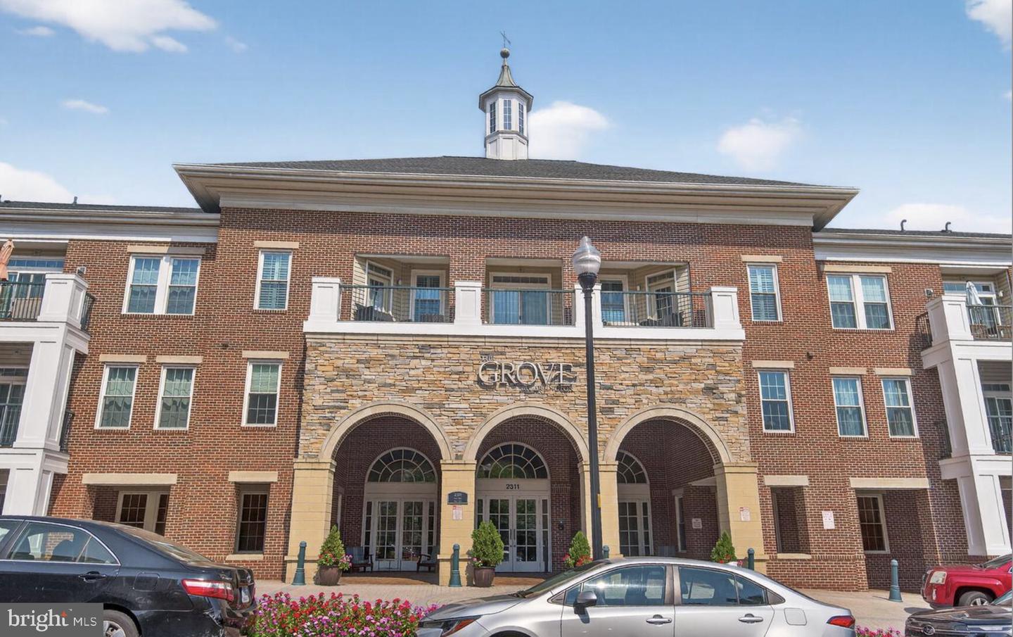 2465 ARMY NAVY DR #1-405, ARLINGTON, Virginia 22206, 2 Bedrooms Bedrooms, ,1 BathroomBathrooms,Residential,For sale,2465 ARMY NAVY DR #1-405,VAAR2068456 MLS # VAAR2068456