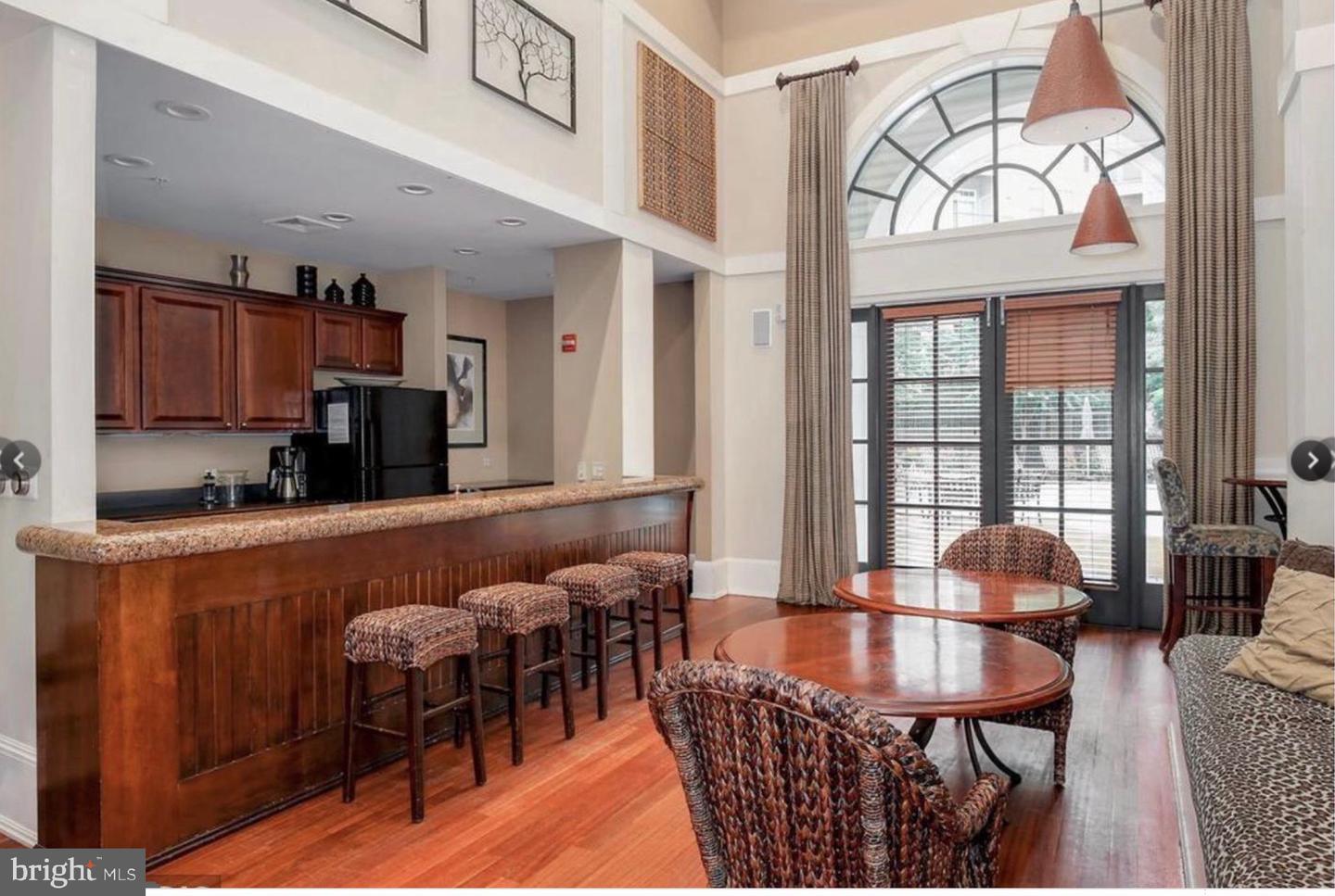 2465 ARMY NAVY DR #1-405, ARLINGTON, Virginia 22206, 2 Bedrooms Bedrooms, ,1 BathroomBathrooms,Residential,For sale,2465 ARMY NAVY DR #1-405,VAAR2068456 MLS # VAAR2068456