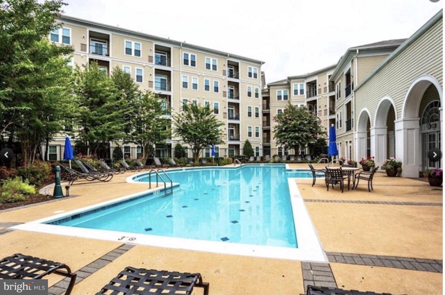 2465 ARMY NAVY DR #1-405, ARLINGTON, Virginia 22206, 2 Bedrooms Bedrooms, ,1 BathroomBathrooms,Residential,For sale,2465 ARMY NAVY DR #1-405,VAAR2068456 MLS # VAAR2068456