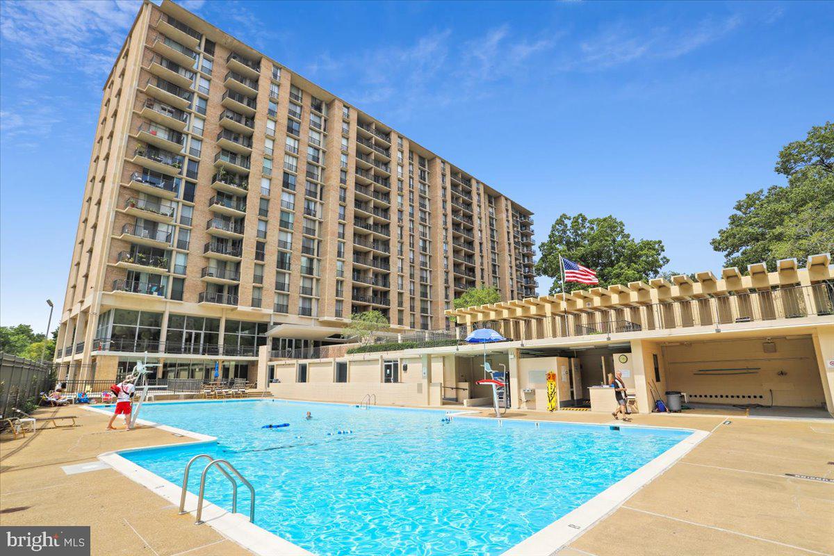 4600 S FOUR MILE RUN DR #633, ARLINGTON, Virginia 22204, ,1 BathroomBathrooms,Residential,For sale,4600 S FOUR MILE RUN DR #633,VAAR2068522 MLS # VAAR2068522