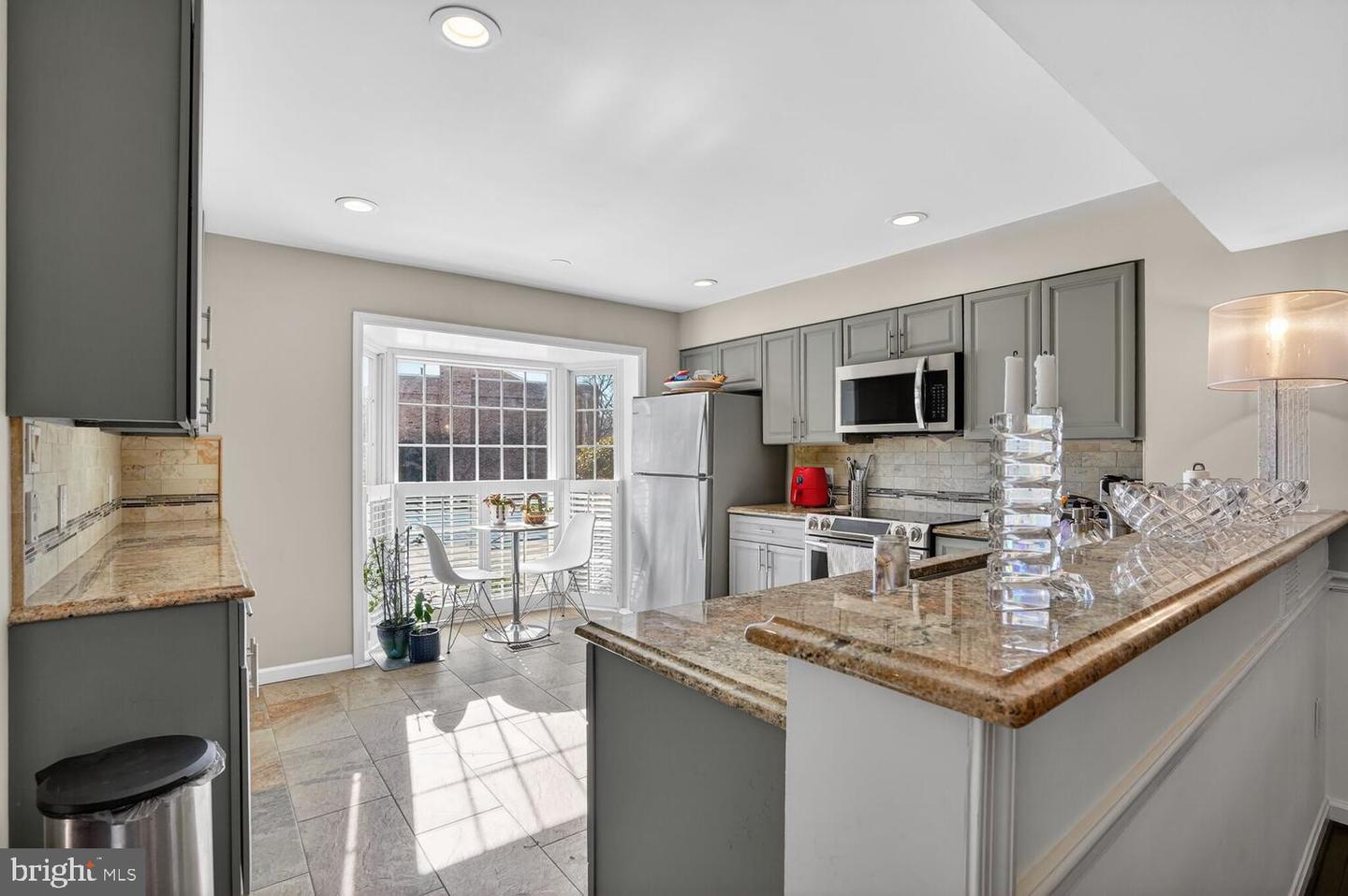 7374 ELDORADO ST, MCLEAN, Virginia 22102, 3 Bedrooms Bedrooms, ,3 BathroomsBathrooms,Residential,For sale,7374 ELDORADO ST,VAFX2289144 MLS # VAFX2289144