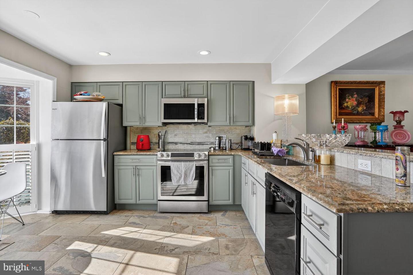 7374 ELDORADO ST, MCLEAN, Virginia 22102, 3 Bedrooms Bedrooms, ,3 BathroomsBathrooms,Residential,For sale,7374 ELDORADO ST,VAFX2289144 MLS # VAFX2289144