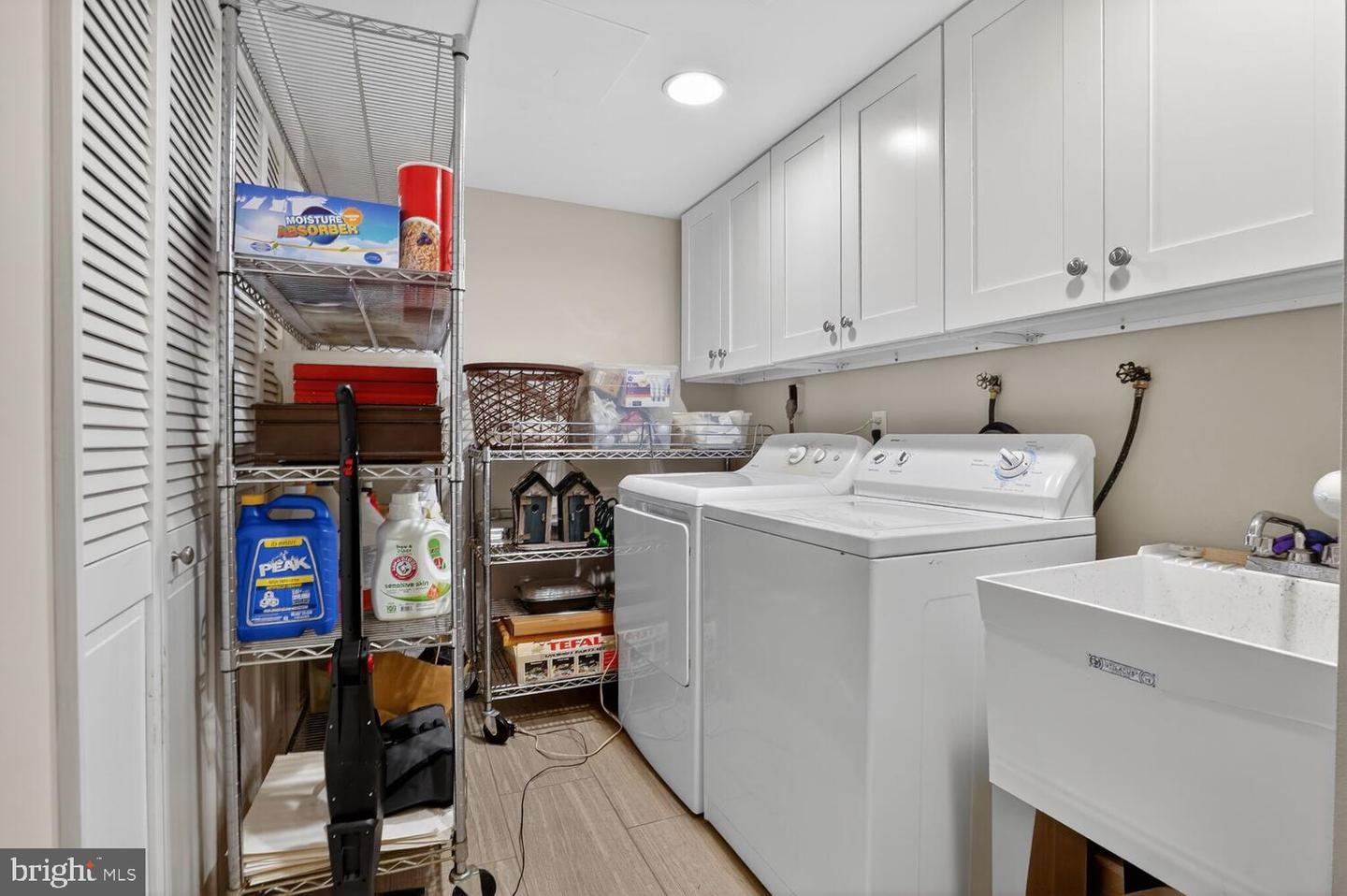 7374 ELDORADO ST, MCLEAN, Virginia 22102, 3 Bedrooms Bedrooms, ,3 BathroomsBathrooms,Residential,For sale,7374 ELDORADO ST,VAFX2289144 MLS # VAFX2289144