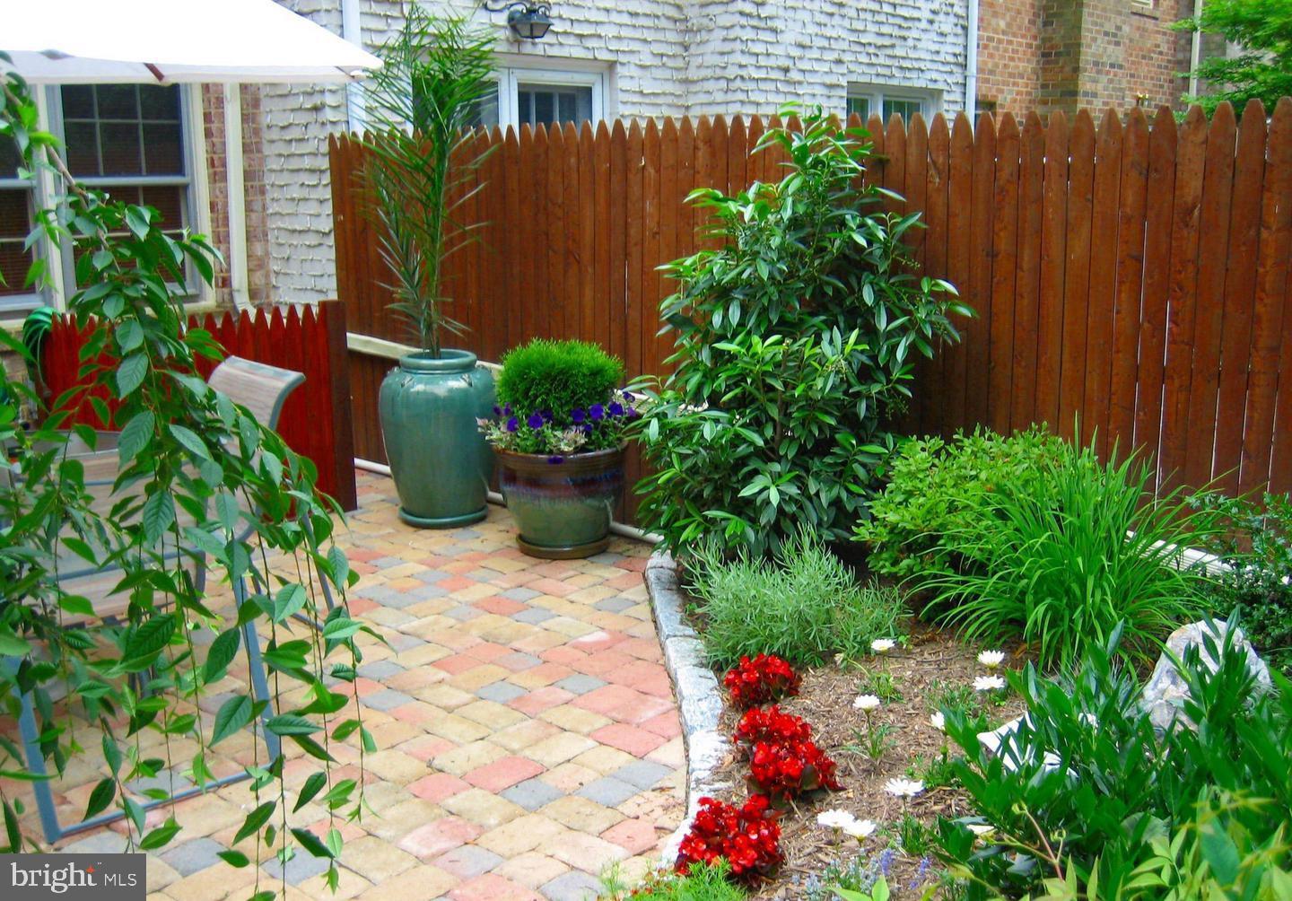 7374 ELDORADO ST, MCLEAN, Virginia 22102, 3 Bedrooms Bedrooms, ,3 BathroomsBathrooms,Residential,For sale,7374 ELDORADO ST,VAFX2289144 MLS # VAFX2289144