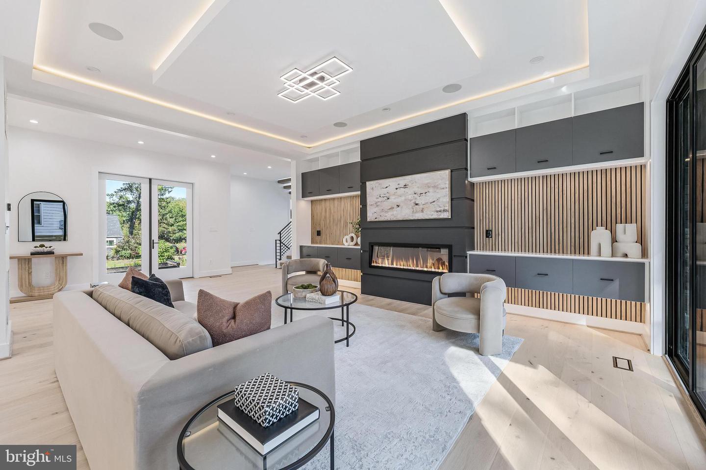 3215 COFER RD, FALLS CHURCH, Virginia 22042, 6 Bedrooms Bedrooms, ,6 BathroomsBathrooms,Residential,For sale,3215 COFER RD,VAFX2289340 MLS # VAFX2289340