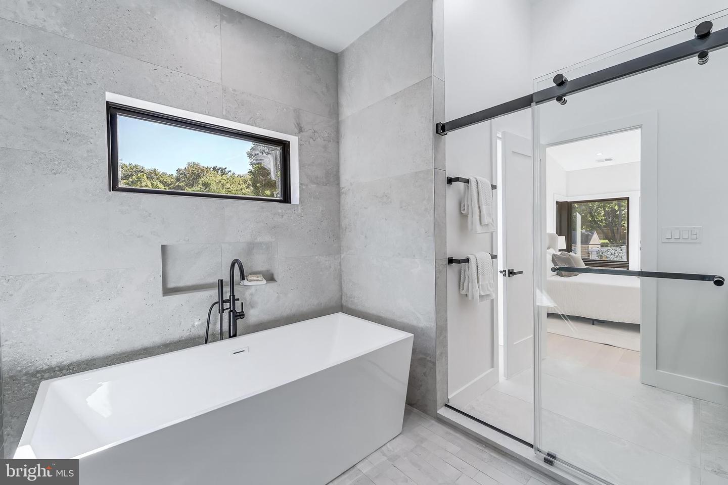 3215 COFER RD, FALLS CHURCH, Virginia 22042, 6 Bedrooms Bedrooms, ,6 BathroomsBathrooms,Residential,For sale,3215 COFER RD,VAFX2289340 MLS # VAFX2289340