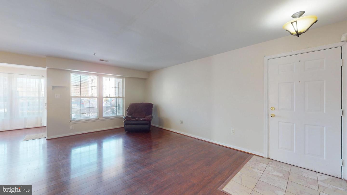 7512-D SNOWPEA CT #D, ALEXANDRIA, Virginia 22306, 2 Bedrooms Bedrooms, 7 Rooms Rooms,2 BathroomsBathrooms,Residential,For sale,7512-D SNOWPEA CT #D,VAFX2289348 MLS # VAFX2289348