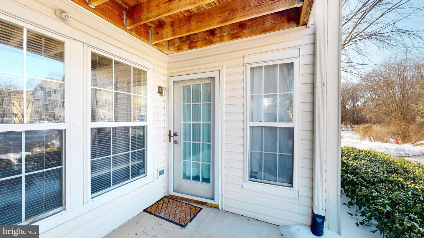 7512-D SNOWPEA CT #D, ALEXANDRIA, Virginia 22306, 2 Bedrooms Bedrooms, 7 Rooms Rooms,2 BathroomsBathrooms,Residential,For sale,7512-D SNOWPEA CT #D,VAFX2289348 MLS # VAFX2289348