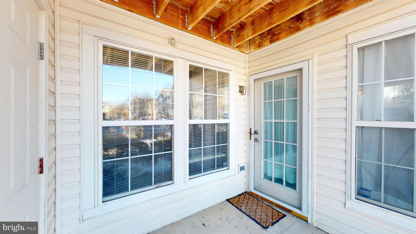 7512-D SNOWPEA CT #D, ALEXANDRIA, Virginia 22306, 2 Bedrooms Bedrooms, 7 Rooms Rooms,2 BathroomsBathrooms,Residential,For sale,7512-D SNOWPEA CT #D,VAFX2289348 MLS # VAFX2289348