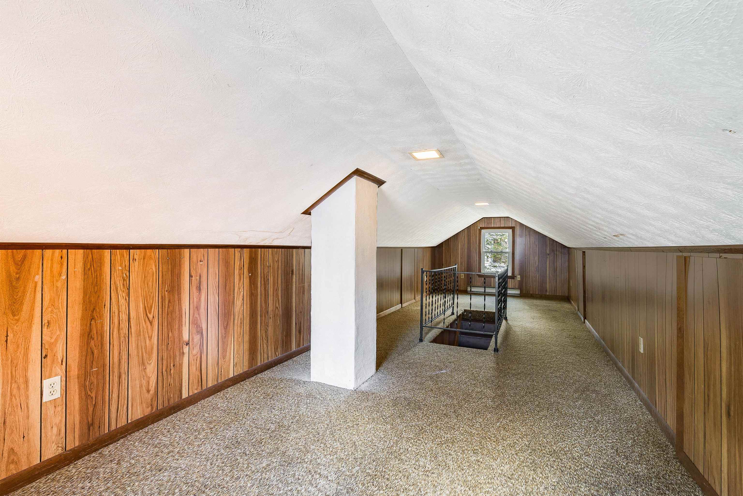 2224 MT VERNON ST, WAYNESBORO, Virginia 22980, 3 Bedrooms Bedrooms, ,1 BathroomBathrooms,Residential,2224 MT VERNON ST,671479 MLS # 671479