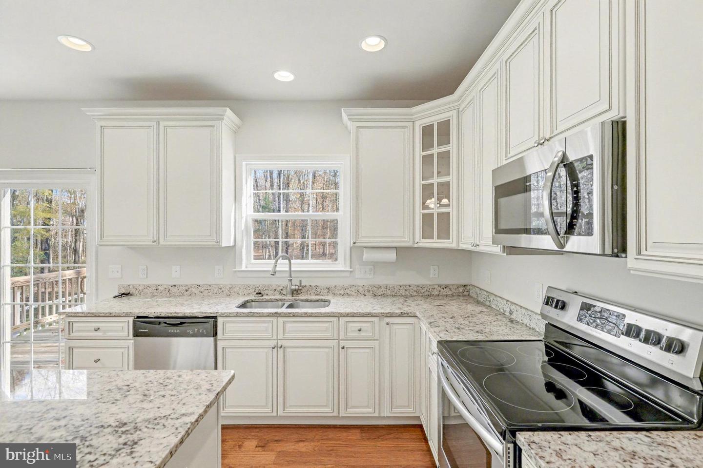 8217 VINTAGE LN, SPOTSYLVANIA, Virginia 22551, 4 Bedrooms Bedrooms, 14 Rooms Rooms,2 BathroomsBathrooms,Residential,For sale,8217 VINTAGE LN,VASP2037554 MLS # VASP2037554