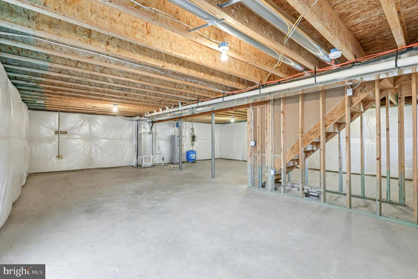 8217 VINTAGE LN, SPOTSYLVANIA, Virginia 22551, 4 Bedrooms Bedrooms, 14 Rooms Rooms,2 BathroomsBathrooms,Residential,For sale,8217 VINTAGE LN,VASP2037554 MLS # VASP2037554