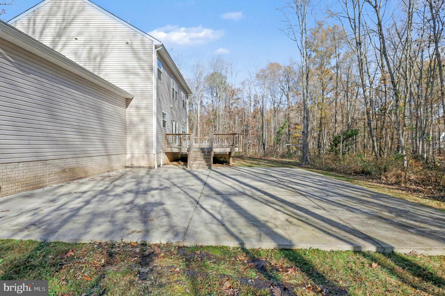 8217 VINTAGE LN, SPOTSYLVANIA, Virginia 22551, 4 Bedrooms Bedrooms, 14 Rooms Rooms,2 BathroomsBathrooms,Residential,For sale,8217 VINTAGE LN,VASP2037554 MLS # VASP2037554