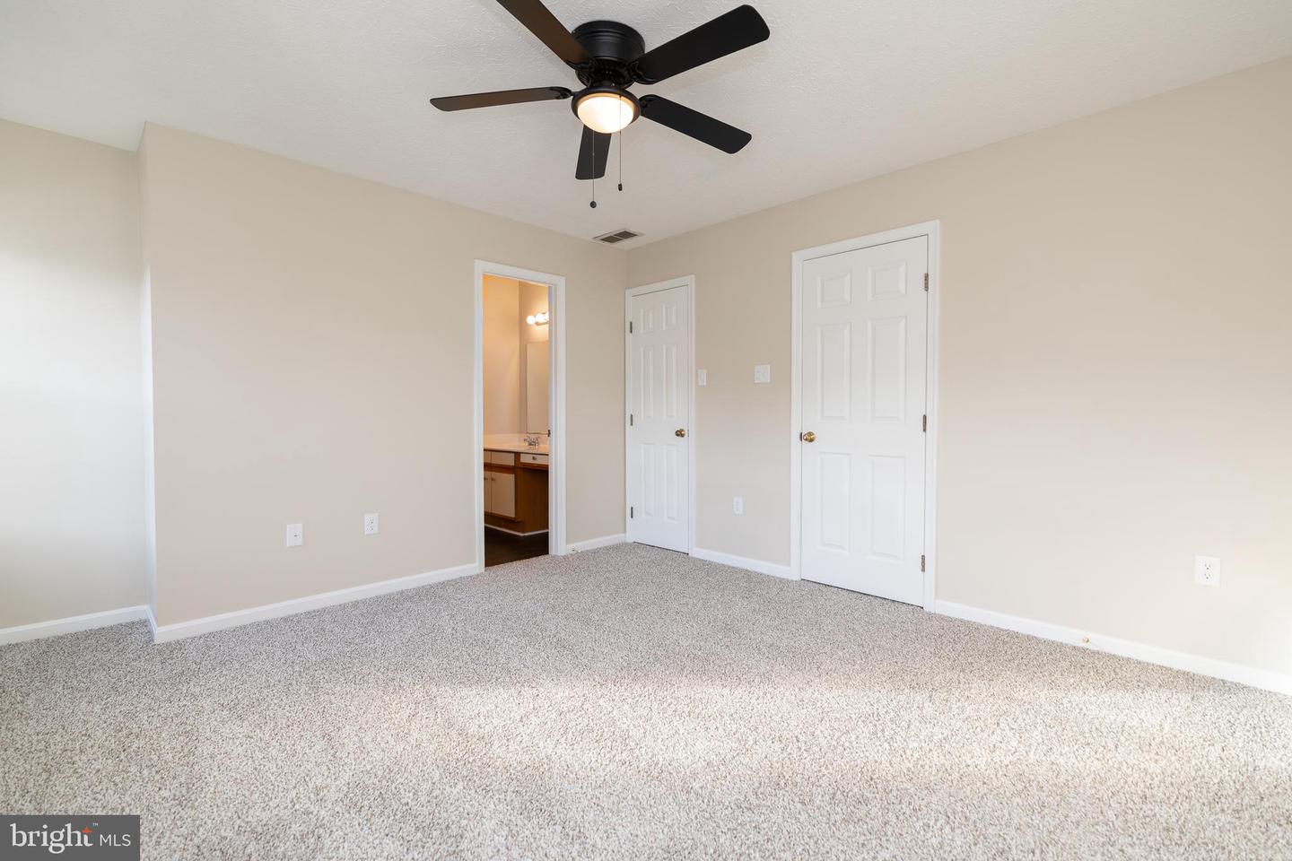 218 TUDOR DR, WINCHESTER, Virginia 22603, 2 Bedrooms Bedrooms, ,3 BathroomsBathrooms,Residential,For sale,218 TUDOR DR,VAFV2039018 MLS # VAFV2039018