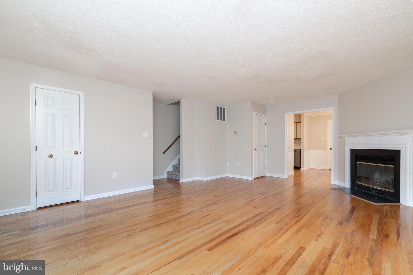 218 TUDOR DR, WINCHESTER, Virginia 22603, 2 Bedrooms Bedrooms, ,3 BathroomsBathrooms,Residential,For sale,218 TUDOR DR,VAFV2039018 MLS # VAFV2039018