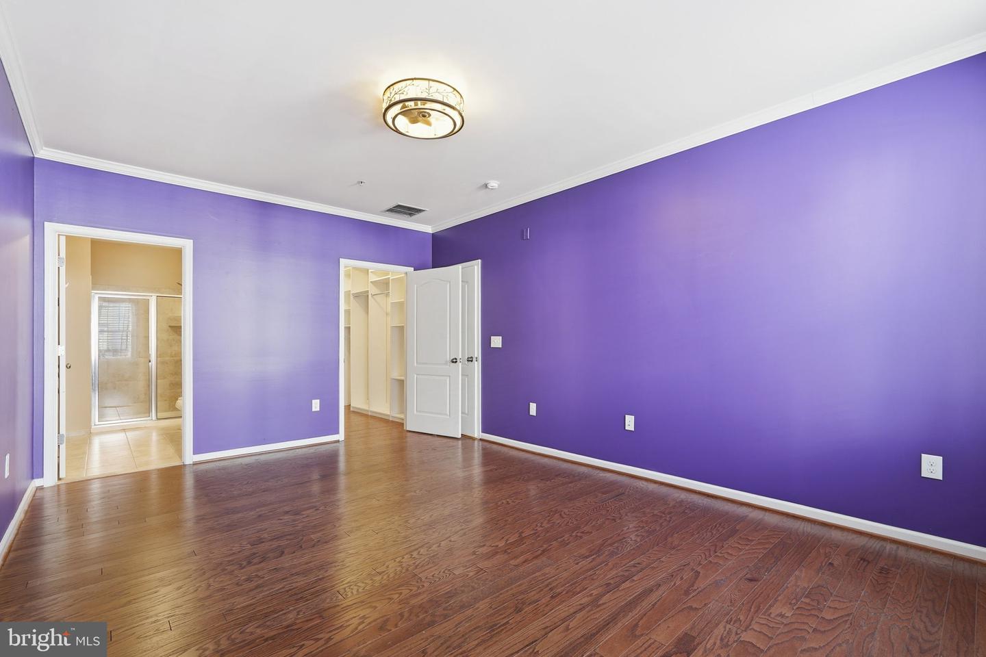 24637 WOOLLY MAMMOTH TER #205, ALDIE, Virginia 20105, 3 Bedrooms Bedrooms, ,2 BathroomsBathrooms,Residential,For sale,24637 WOOLLY MAMMOTH TER #205,VALO2114932 MLS # VALO2114932