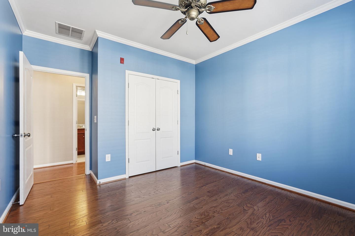 24637 WOOLLY MAMMOTH TER #205, ALDIE, Virginia 20105, 3 Bedrooms Bedrooms, ,2 BathroomsBathrooms,Residential,For sale,24637 WOOLLY MAMMOTH TER #205,VALO2114932 MLS # VALO2114932