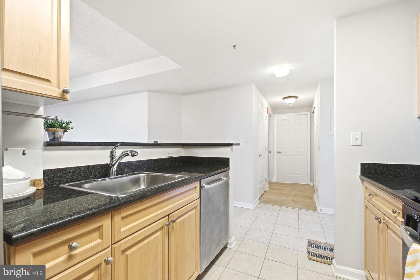 2726 GALLOWS RD #510, VIENNA, Virginia 22180, 1 Bedroom Bedrooms, ,1 BathroomBathrooms,Residential,For sale,2726 GALLOWS RD #510,VAFX2288870 MLS # VAFX2288870