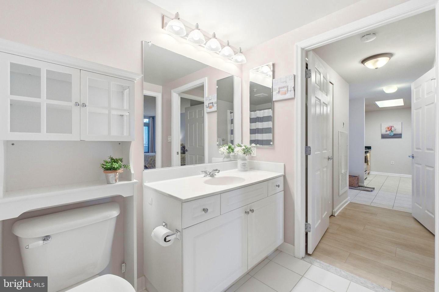 2726 GALLOWS RD #510, VIENNA, Virginia 22180, 1 Bedroom Bedrooms, ,1 BathroomBathrooms,Residential,For sale,2726 GALLOWS RD #510,VAFX2288870 MLS # VAFX2288870