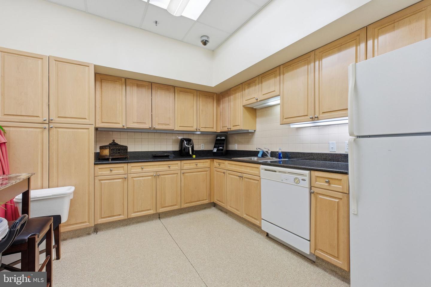 2726 GALLOWS RD #510, VIENNA, Virginia 22180, 1 Bedroom Bedrooms, ,1 BathroomBathrooms,Residential,For sale,2726 GALLOWS RD #510,VAFX2288870 MLS # VAFX2288870