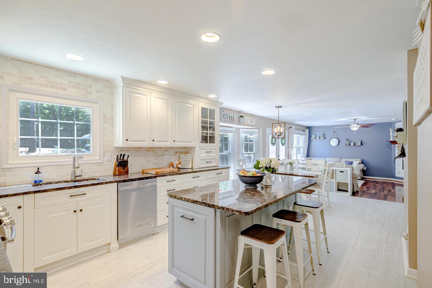 8047 COUNSELOR RD, MANASSAS, Virginia 20112, 4 Bedrooms Bedrooms, ,3 BathroomsBathrooms,Residential,For sale,8047 COUNSELOR RD,VAPW2111926 MLS # VAPW2111926