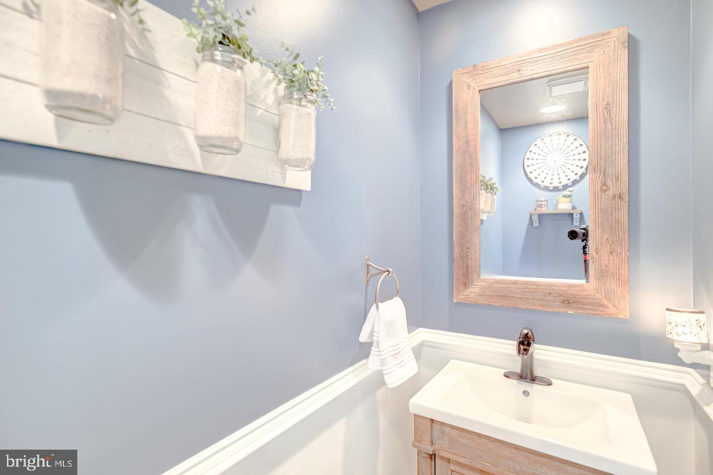 8047 COUNSELOR RD, MANASSAS, Virginia 20112, 4 Bedrooms Bedrooms, ,3 BathroomsBathrooms,Residential,For sale,8047 COUNSELOR RD,VAPW2111926 MLS # VAPW2111926