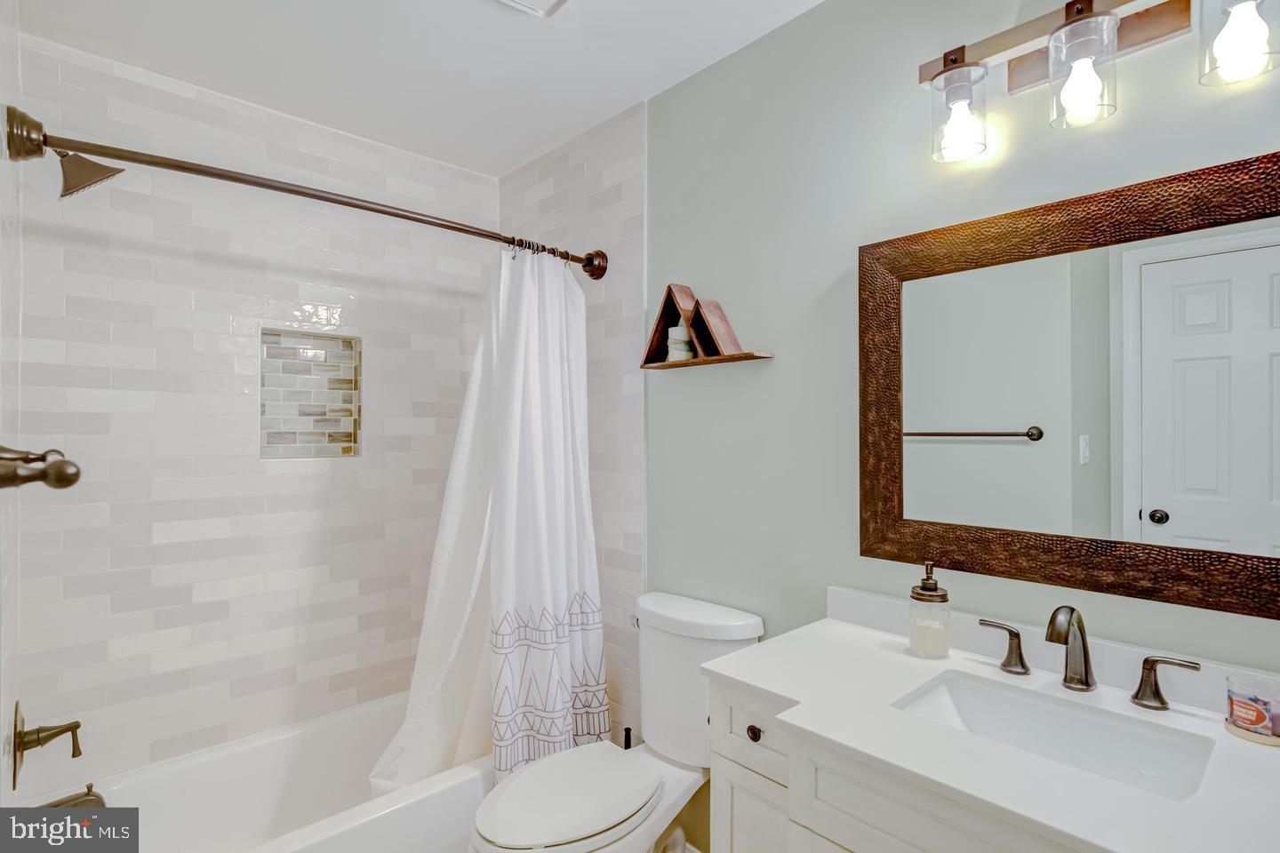 8047 COUNSELOR RD, MANASSAS, Virginia 20112, 4 Bedrooms Bedrooms, ,3 BathroomsBathrooms,Residential,For sale,8047 COUNSELOR RD,VAPW2111926 MLS # VAPW2111926