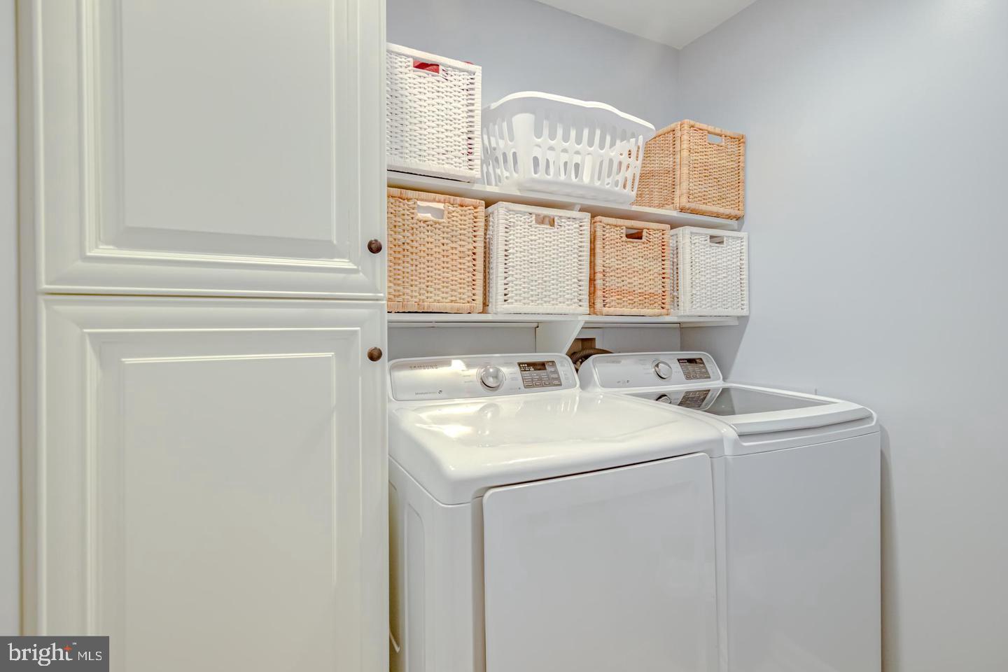 8047 COUNSELOR RD, MANASSAS, Virginia 20112, 4 Bedrooms Bedrooms, ,3 BathroomsBathrooms,Residential,For sale,8047 COUNSELOR RD,VAPW2111926 MLS # VAPW2111926