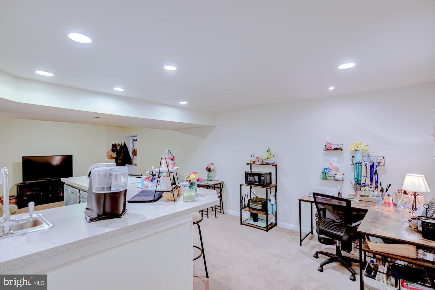 8047 COUNSELOR RD, MANASSAS, Virginia 20112, 4 Bedrooms Bedrooms, ,3 BathroomsBathrooms,Residential,For sale,8047 COUNSELOR RD,VAPW2111926 MLS # VAPW2111926