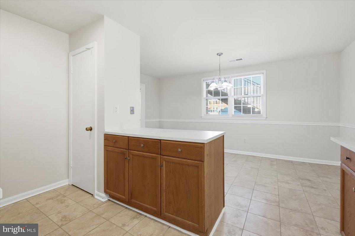 1023-A MARGATE CT, STERLING, Virginia 20163, 3 Bedrooms Bedrooms, ,2 BathroomsBathrooms,Residential,For sale,1023-A MARGATE CT,VALO2115344 MLS # VALO2115344