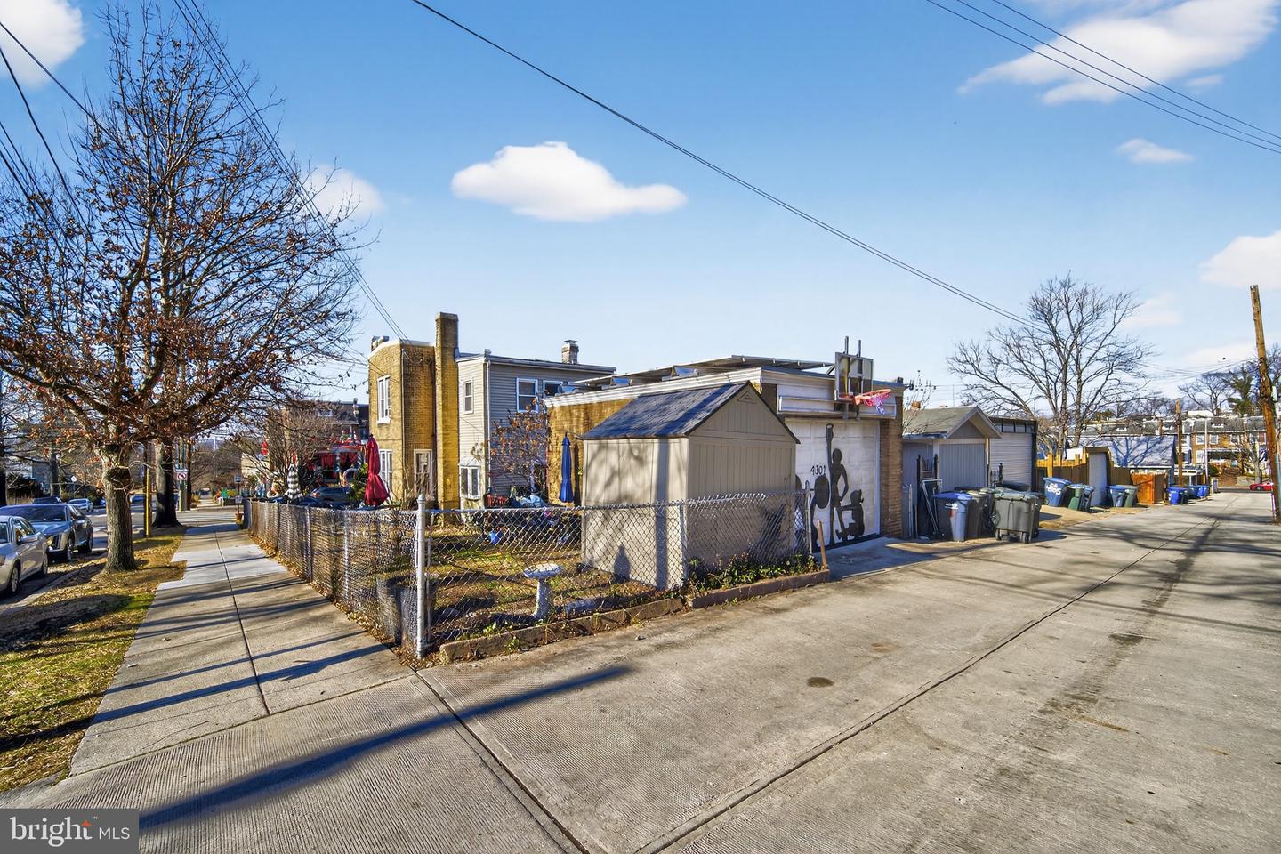 4301 4TH ST NW, WASHINGTON, District Of Columbia 20011, 5 Bedrooms Bedrooms, ,2 BathroomsBathrooms,Residential,For sale,4301 4TH ST NW,DCDC2244958 MLS # DCDC2244958