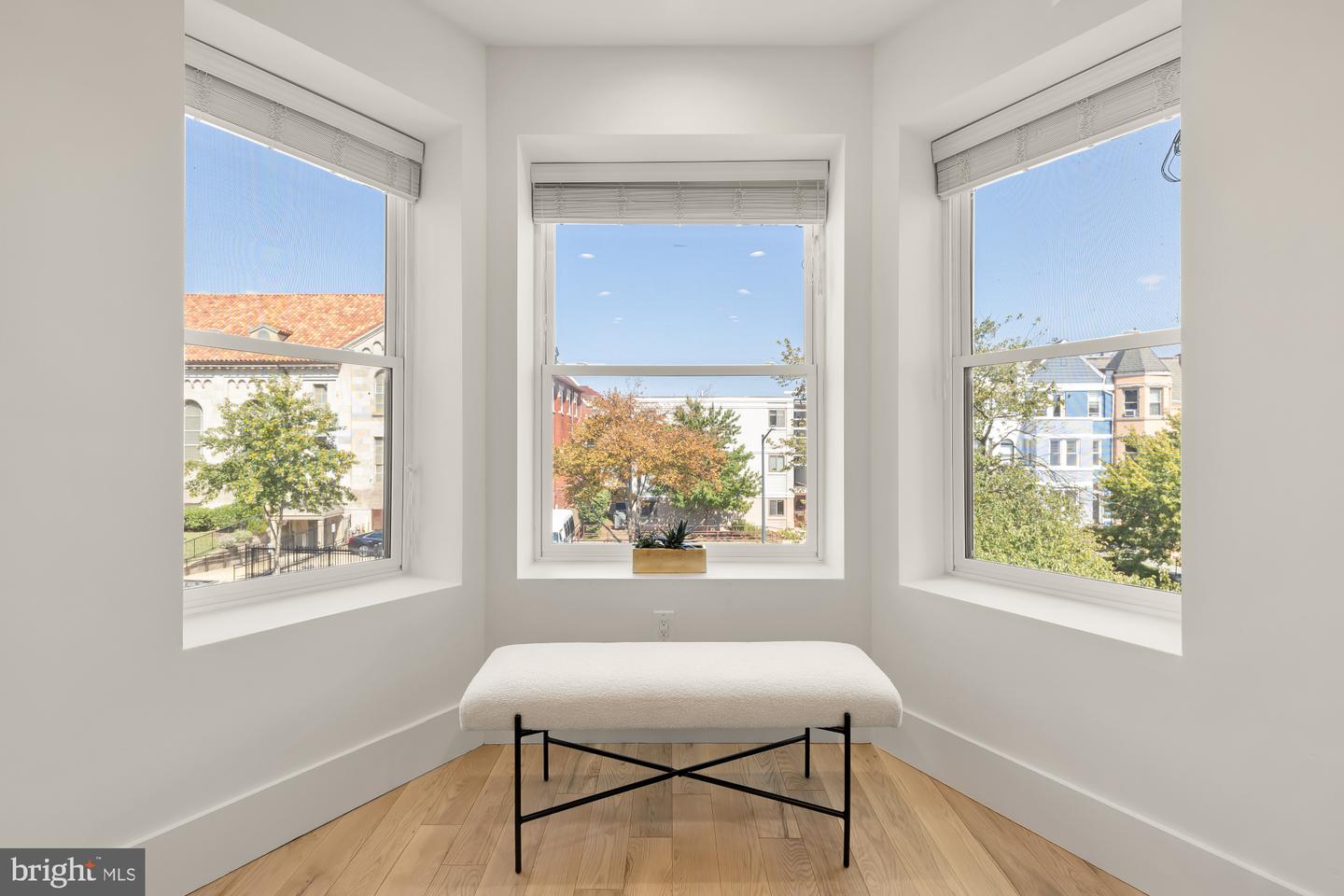 1230 FAIRMONT ST NW #2, WASHINGTON, District Of Columbia 20009, 2 Bedrooms Bedrooms, ,2 BathroomsBathrooms,Residential,For sale,1230 FAIRMONT ST NW #2,DCDC2244966 MLS # DCDC2244966