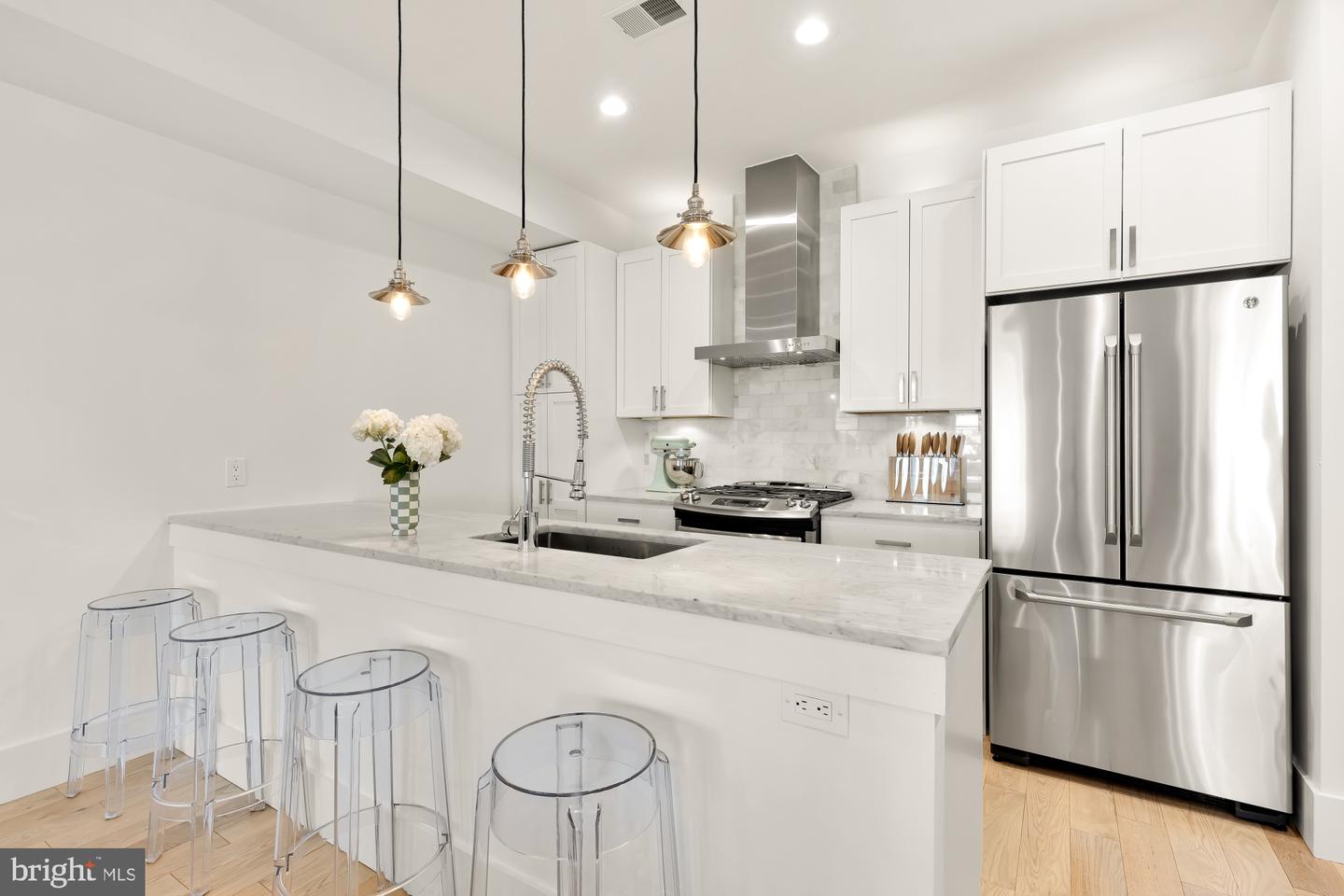 1230 FAIRMONT ST NW #2, WASHINGTON, District Of Columbia 20009, 2 Bedrooms Bedrooms, ,2 BathroomsBathrooms,Residential,For sale,1230 FAIRMONT ST NW #2,DCDC2244966 MLS # DCDC2244966