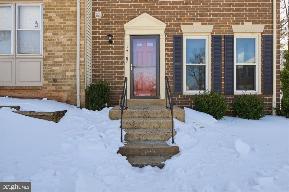 14187 ROYAL OAK LN, CENTREVILLE, Virginia 20120, 4 Bedrooms Bedrooms, 7 Rooms Rooms,3 BathroomsBathrooms,Residential,For sale,14187 ROYAL OAK LN,VAFX2289392 MLS # VAFX2289392