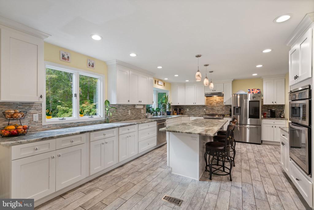 12586 LAKE COVENTRY DR, BEALETON, Virginia, 4 Bedrooms Bedrooms, ,3 BathroomsBathrooms,Residential,12586 LAKE COVENTRY DR,VAFQ2018540 MLS # VAFQ2018540