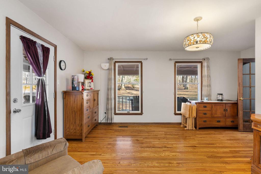 12586 LAKE COVENTRY DR, BEALETON, Virginia, 4 Bedrooms Bedrooms, ,3 BathroomsBathrooms,Residential,12586 LAKE COVENTRY DR,VAFQ2018540 MLS # VAFQ2018540