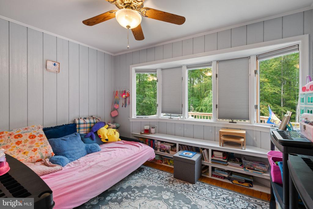 12586 LAKE COVENTRY DR, BEALETON, Virginia, 4 Bedrooms Bedrooms, ,3 BathroomsBathrooms,Residential,12586 LAKE COVENTRY DR,VAFQ2018540 MLS # VAFQ2018540