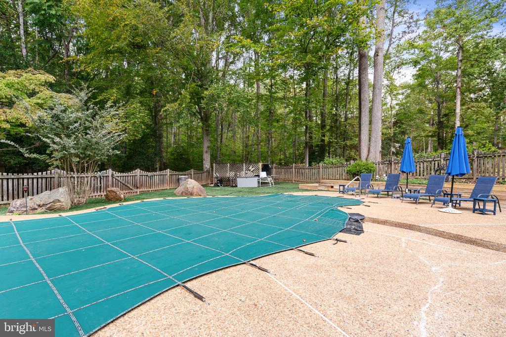 12586 LAKE COVENTRY DR, BEALETON, Virginia, 4 Bedrooms Bedrooms, ,3 BathroomsBathrooms,Residential,12586 LAKE COVENTRY DR,VAFQ2018540 MLS # VAFQ2018540