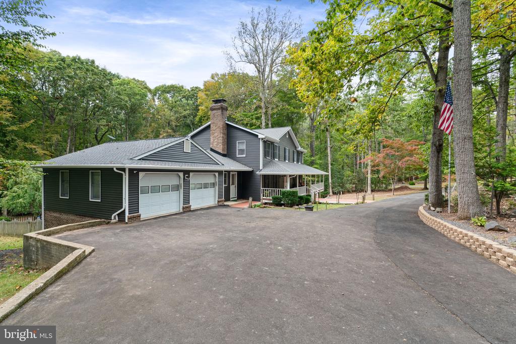 12586 LAKE COVENTRY DR, BEALETON, Virginia, 4 Bedrooms Bedrooms, ,3 BathroomsBathrooms,Residential,12586 LAKE COVENTRY DR,VAFQ2018540 MLS # VAFQ2018540