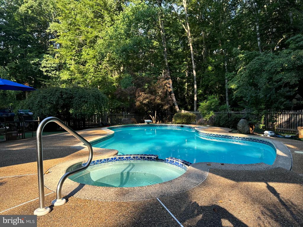 12586 LAKE COVENTRY DR, BEALETON, Virginia, 4 Bedrooms Bedrooms, ,3 BathroomsBathrooms,Residential,12586 LAKE COVENTRY DR,VAFQ2018540 MLS # VAFQ2018540