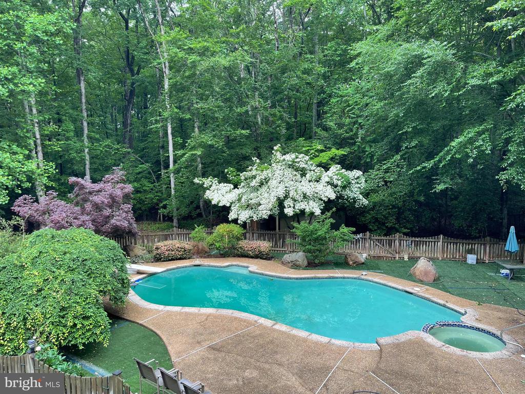 12586 LAKE COVENTRY DR, BEALETON, Virginia, 4 Bedrooms Bedrooms, ,3 BathroomsBathrooms,Residential,12586 LAKE COVENTRY DR,VAFQ2018540 MLS # VAFQ2018540