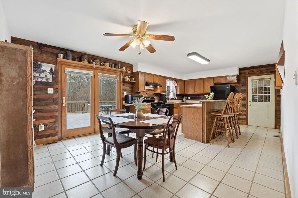 14566 SNAKE CASTLE RD, SUMERDUCK, Virginia, 3 Bedrooms Bedrooms, ,2 BathroomsBathrooms,Residential,14566 SNAKE CASTLE RD,VAFQ2020138 MLS # VAFQ2020138