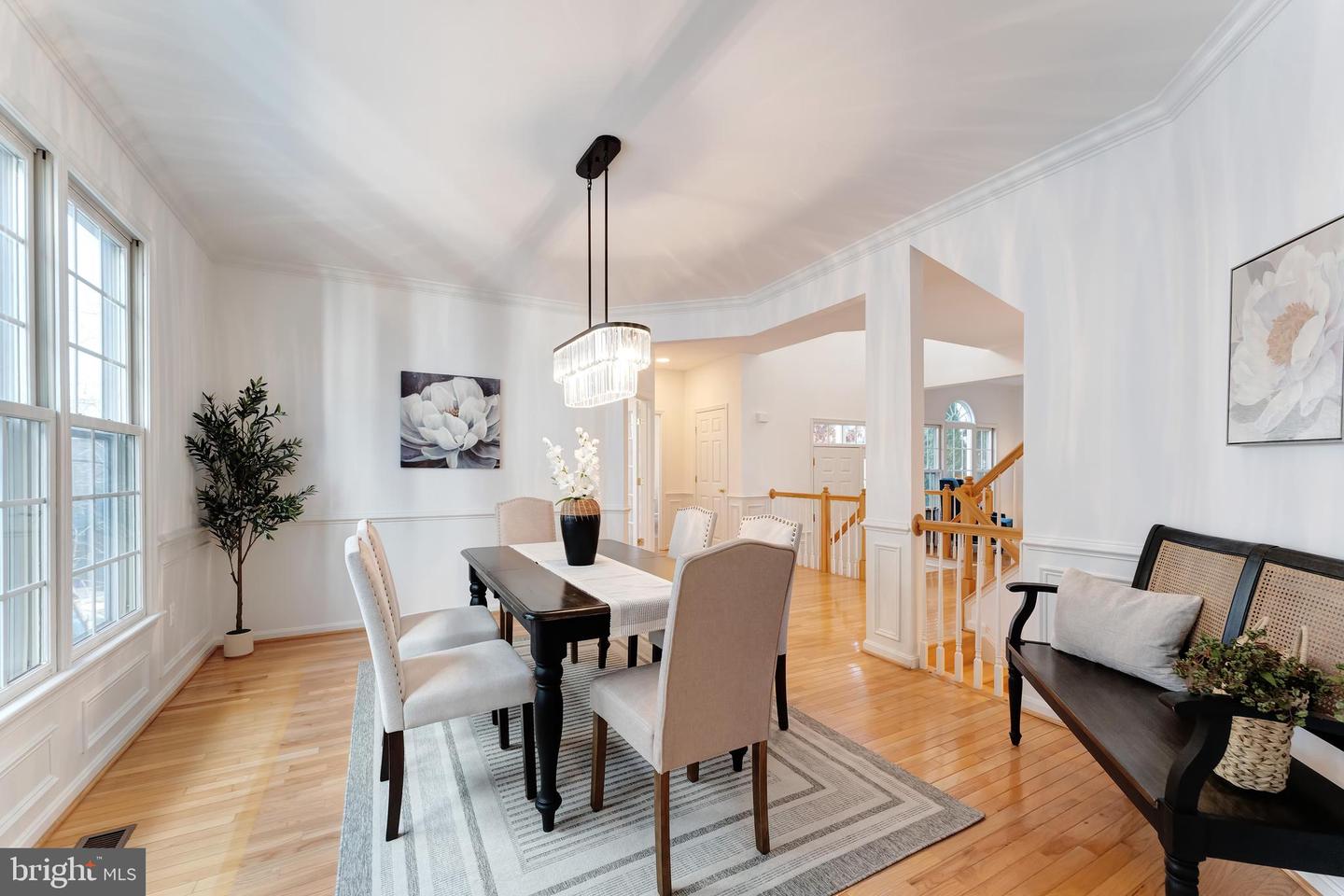 7204 LYNDAM HILL CIR, LORTON, Virginia 22079, 5 Bedrooms Bedrooms, ,3 BathroomsBathrooms,Residential,For sale,7204 LYNDAM HILL CIR,VAFX2279044 MLS # VAFX2279044