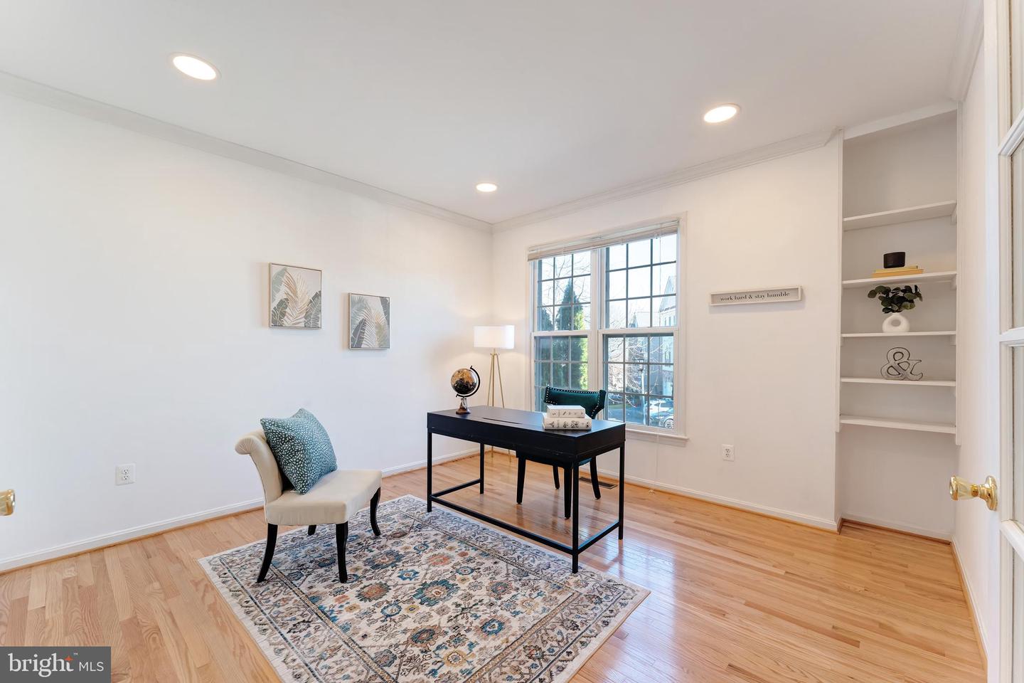 7204 LYNDAM HILL CIR, LORTON, Virginia 22079, 5 Bedrooms Bedrooms, ,3 BathroomsBathrooms,Residential,For sale,7204 LYNDAM HILL CIR,VAFX2279044 MLS # VAFX2279044