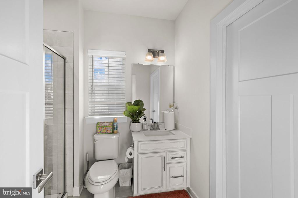 8612 SYLVANNAH DR, SPOTSYLVANIA, Virginia 22551, 5 Bedrooms Bedrooms, ,4 BathroomsBathrooms,Residential,8612 SYLVANNAH DR,VASP2038144 MLS # VASP2038144