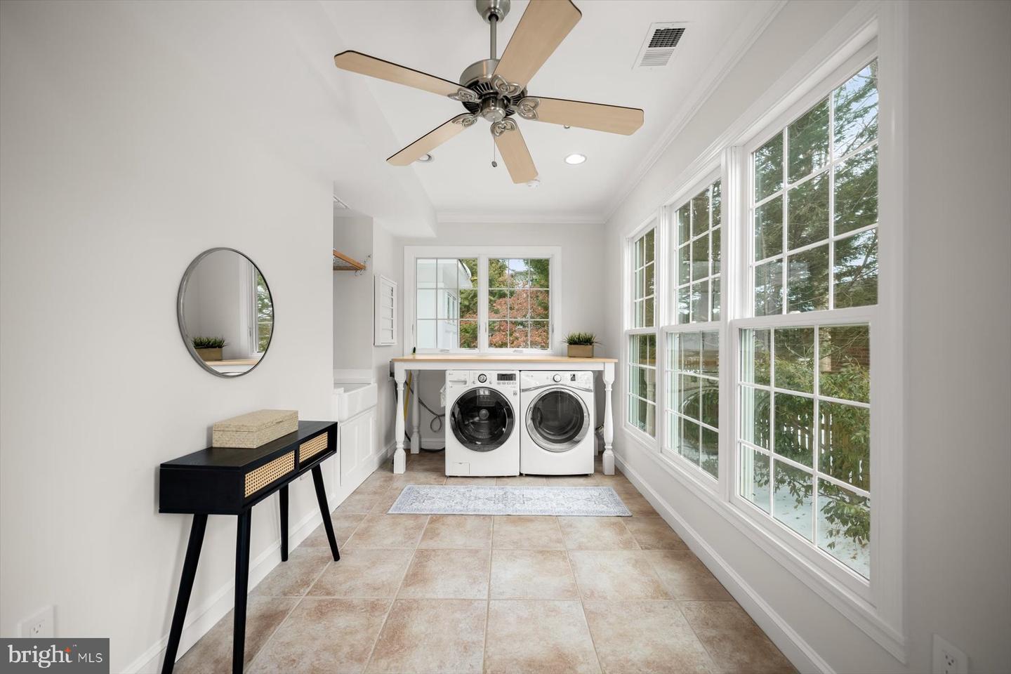 2525 N FLORIDA ST, ARLINGTON, Virginia 22207, 6 Bedrooms Bedrooms, ,3 BathroomsBathrooms,Residential,For sale,2525 N FLORIDA ST,VAAR2067252 MLS # VAAR2067252