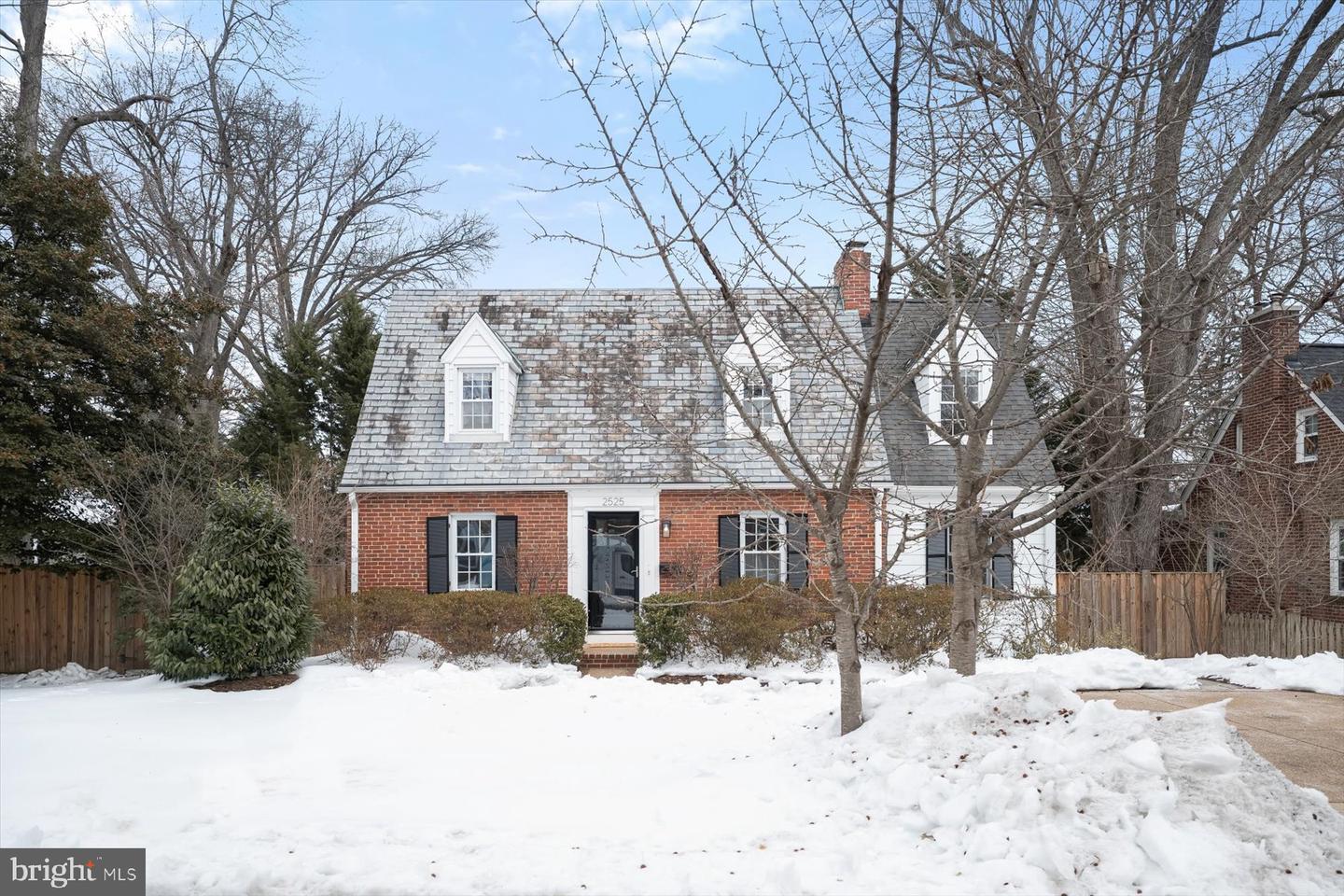 2525 N FLORIDA ST, ARLINGTON, Virginia 22207, 6 Bedrooms Bedrooms, ,3 BathroomsBathrooms,Residential,For sale,2525 N FLORIDA ST,VAAR2067252 MLS # VAAR2067252