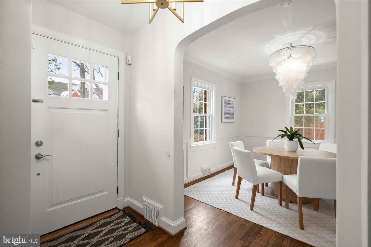 2525 N FLORIDA ST, ARLINGTON, Virginia 22207, 6 Bedrooms Bedrooms, ,3 BathroomsBathrooms,Residential,For sale,2525 N FLORIDA ST,VAAR2067252 MLS # VAAR2067252