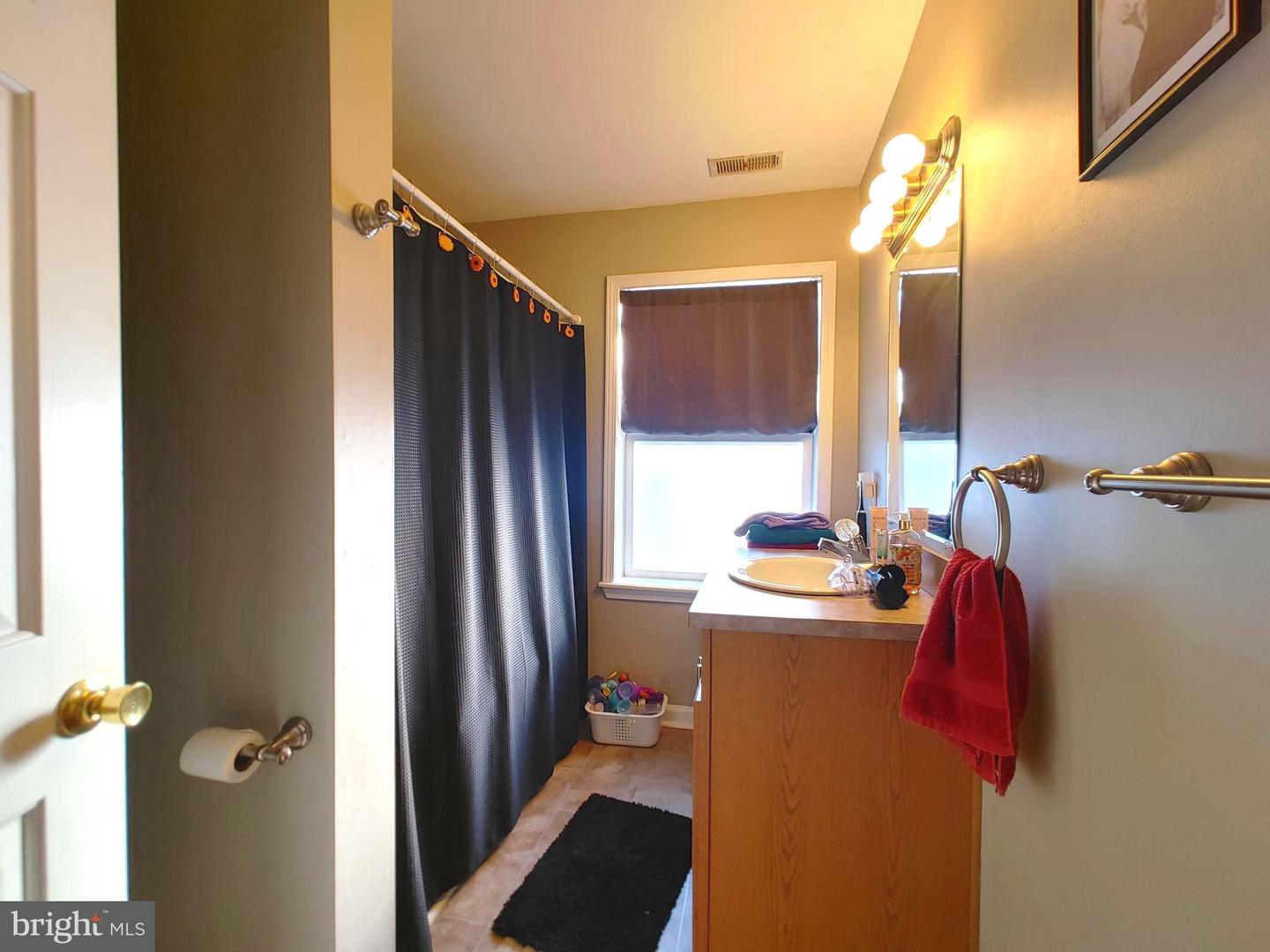 125 KINGS ORCHARD LN, MONTROSS, Virginia 22520, ,Residential,For sale,125 KINGS ORCHARD LN,VAWE2010342 MLS # VAWE2010342