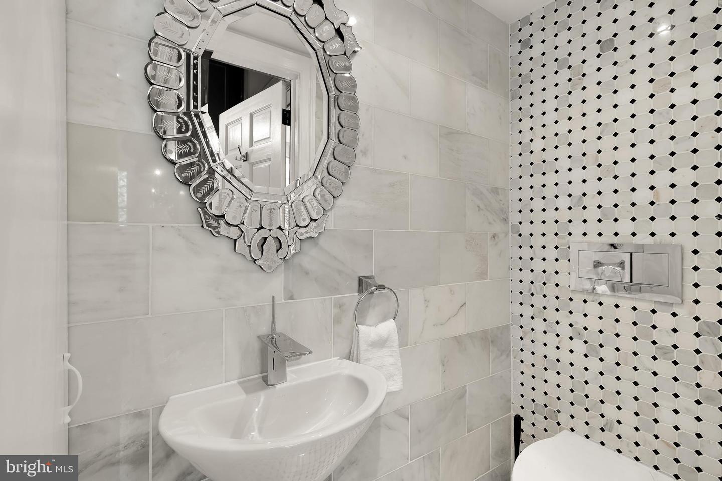 2200 DECATUR PL NW, WASHINGTON, District Of Columbia 20008, 5 Bedrooms Bedrooms, ,4 BathroomsBathrooms,Residential,For sale,2200 DECATUR PL NW,DCDC2240916 MLS # DCDC2240916